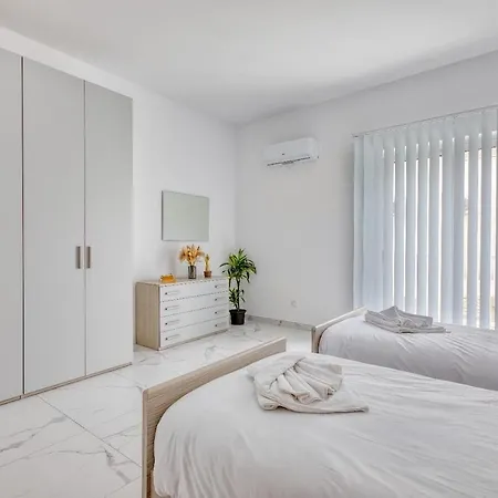 New -family In Malta By Sf Homes * Tal-Liedna