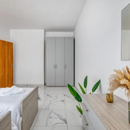 Διαμέρισμα New -family In Malta By Sf Homes Tal-Liedna