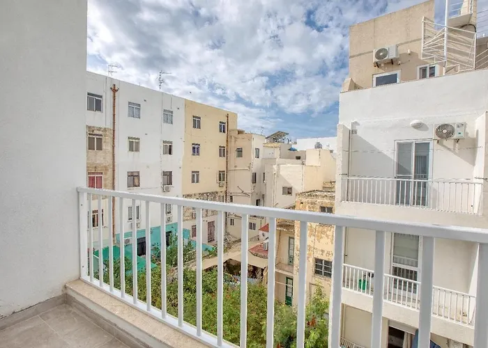 New -family In Malta By Sf Homes Διαμέρισμα *